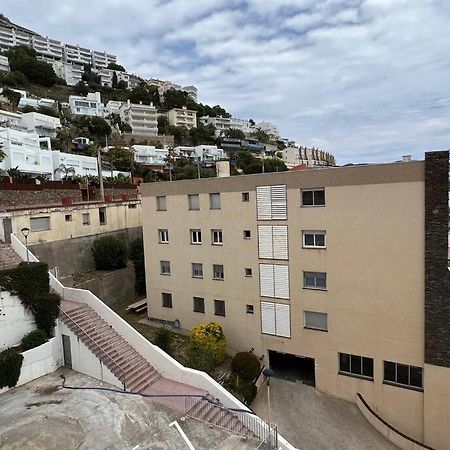 Apartamento Tres Habitaciones Con Vistas Al Mar En Roses Zewnętrze zdjęcie