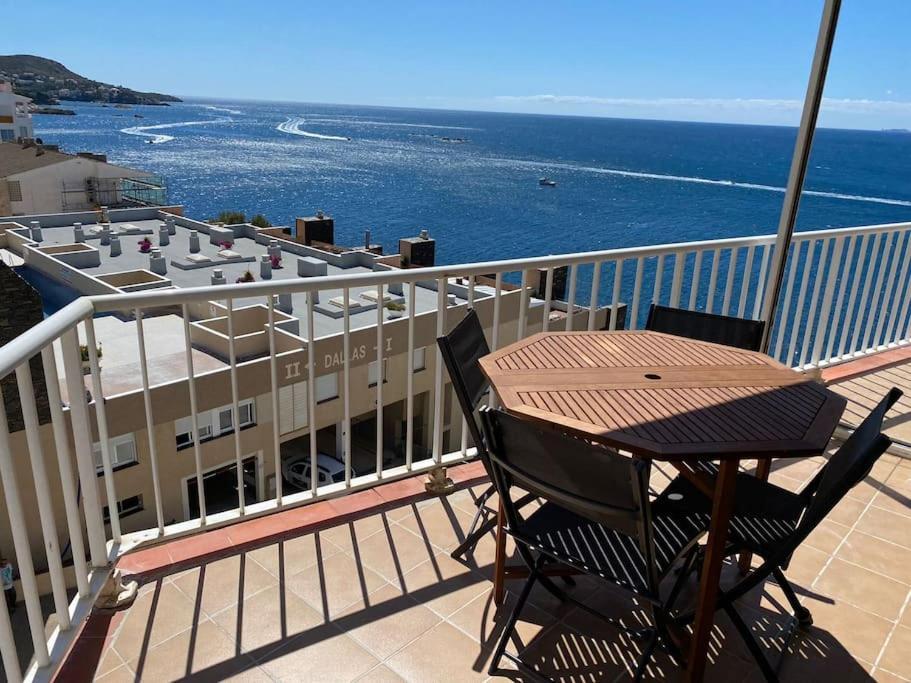 Apartamento Tres Habitaciones Con Vistas Al Mar En Roses Zewnętrze zdjęcie